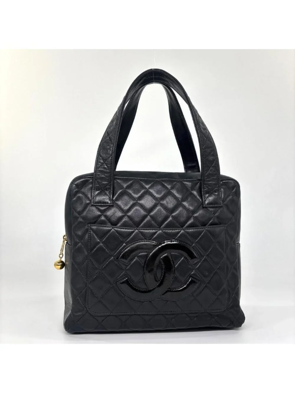 Chanel Super Lambskin CC Logo Tote Black